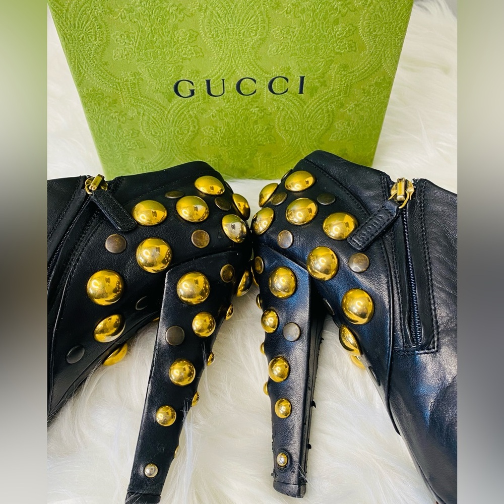 Gucci Babouska Studded Ankle Boots (Size 39)   Black leather with Gold Studs - Picture 7 of 15